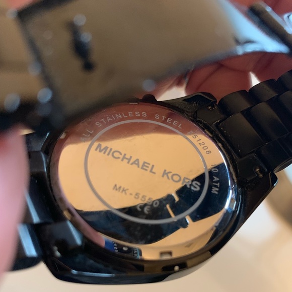 Michael Kors Rare Blackout watch - Picture 6 of 8